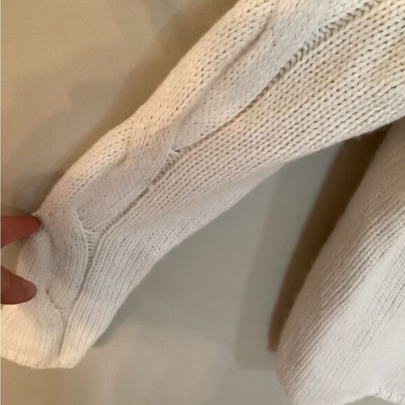 VELVET BY GRAHAM & SPENCER SIZE LARGE IVORY PEARLA V NECK SWEATER WOOL ALPACA - Picture 4 of 8